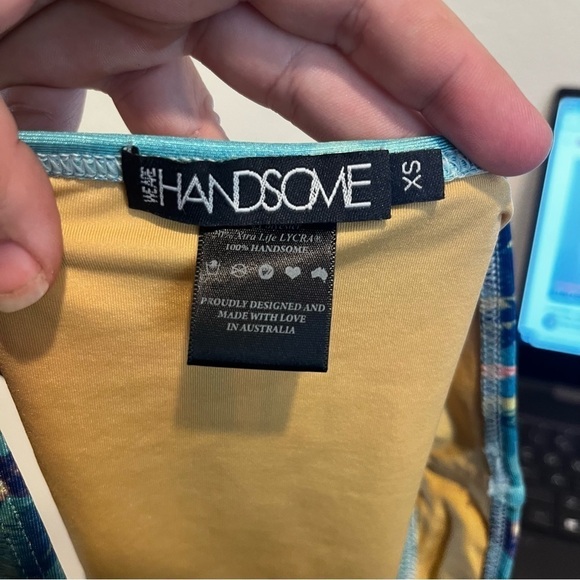 We are handsome bikini bottom low rise pink building and flamingo size xsmall - Picture 5 of 5